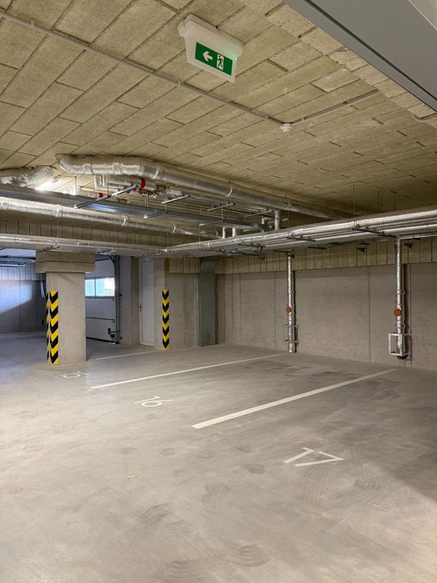 Prenájom bytu 1-izbový 37 m², Železná, Plzeň, Plzeňský kraj Prenájom bytu 1-izbový 37 m², Železná, Plzeň, Plzeňský kraj