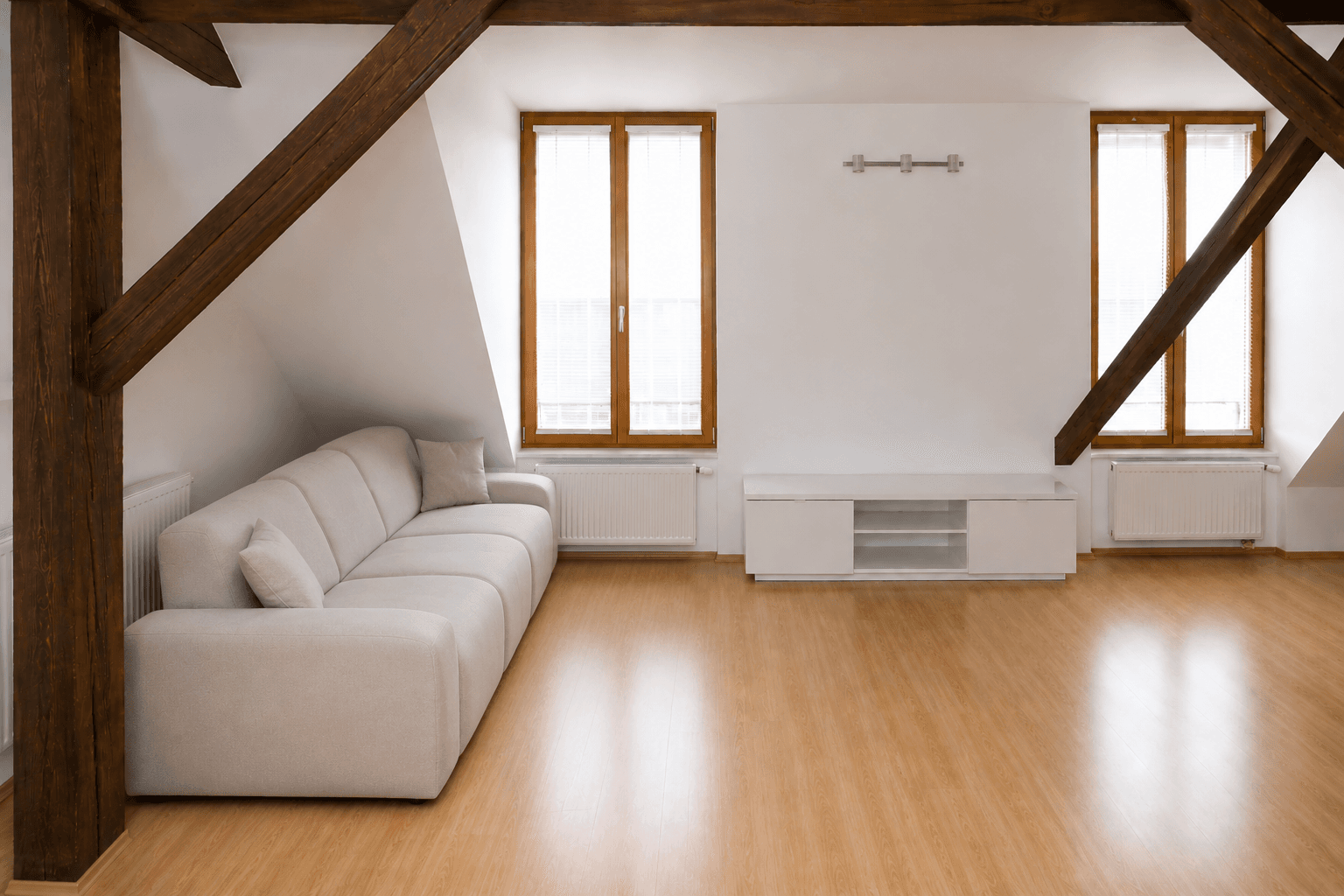 Prenájom bytu 3-izbový 125 m², Dřevařská, Brno, Jihomoravský kraj Prenájom bytu 3-izbový 125 m², Dřevařská, Brno, Jihomoravský kraj
