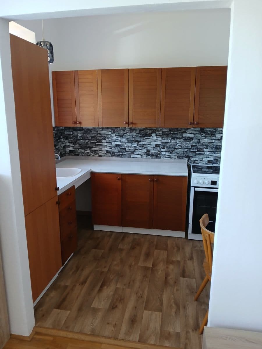 Prenájom bytu 3-izbový 70 m², Dvouletky, Zruč nad Sázavou, Středočeský kraj Prenájom bytu 3-izbový 70 m², Dvouletky, Zruč nad Sázavou, Středočeský kraj