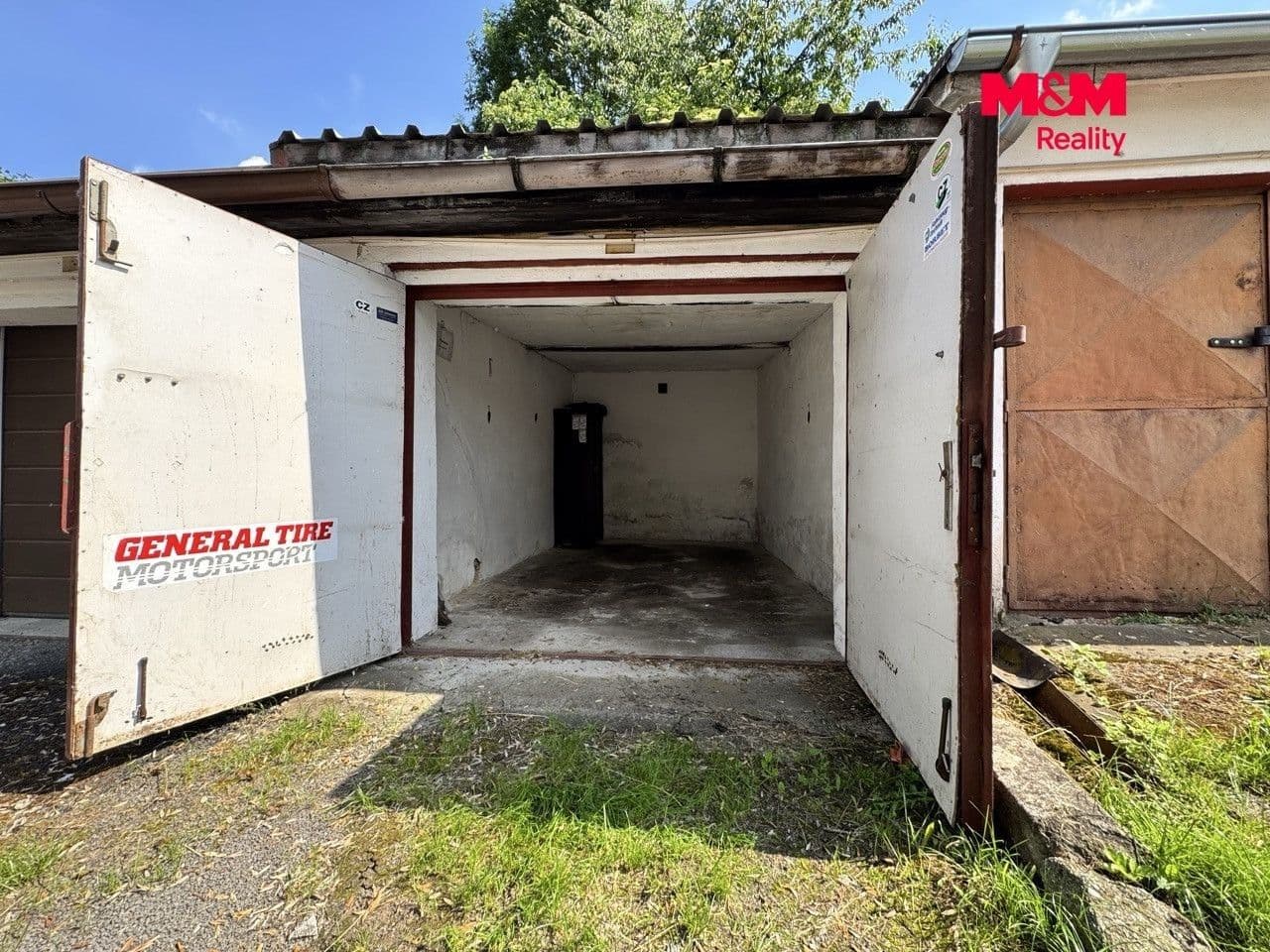 Predaj garáže 20 m², Lesní, Karlovy Vary, Karlovarský kraj Predaj garáže 20 m², Lesní, Karlovy Vary, Karlovarský kraj