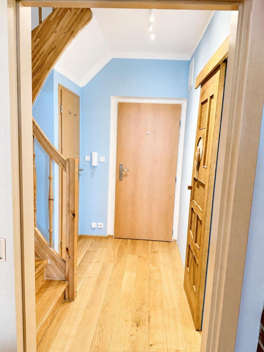 Predaj bytu 4-izbový 103 m², Sokolovská, Čelákovice, Středočeský kraj Predaj bytu 4-izbový 103 m², Sokolovská, Čelákovice, Středočeský kraj
