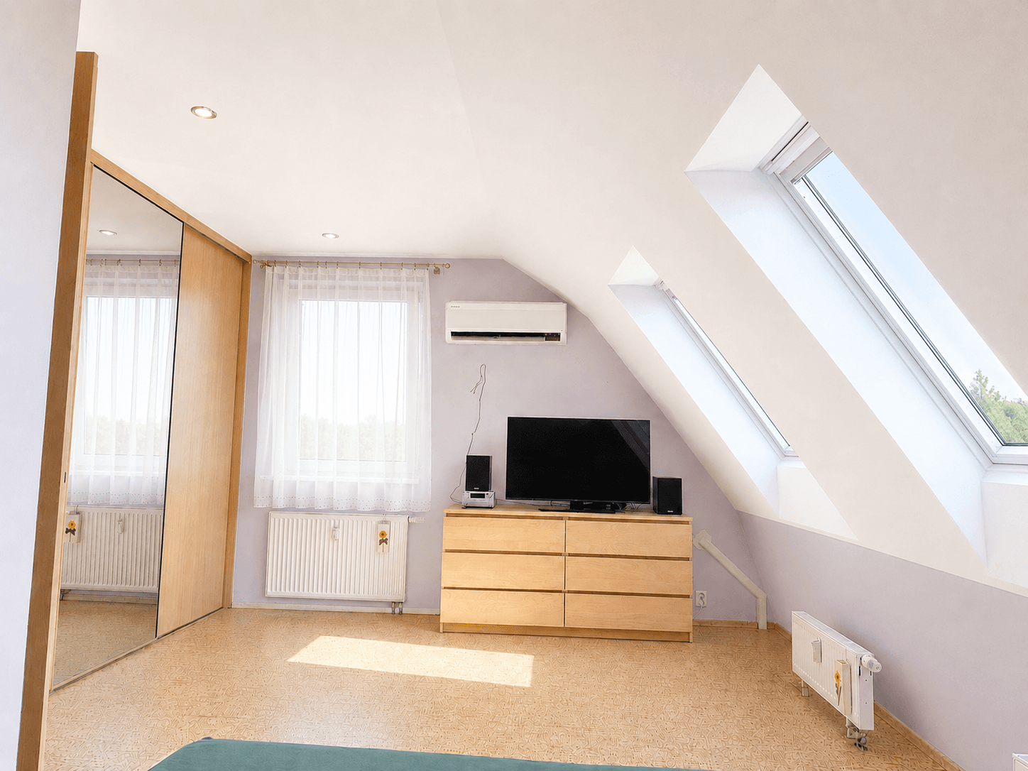 Predaj bytu 4-izbový 103 m², Sokolovská, Čelákovice, Středočeský kraj Predaj bytu 4-izbový 103 m², Sokolovská, Čelákovice, Středočeský kraj