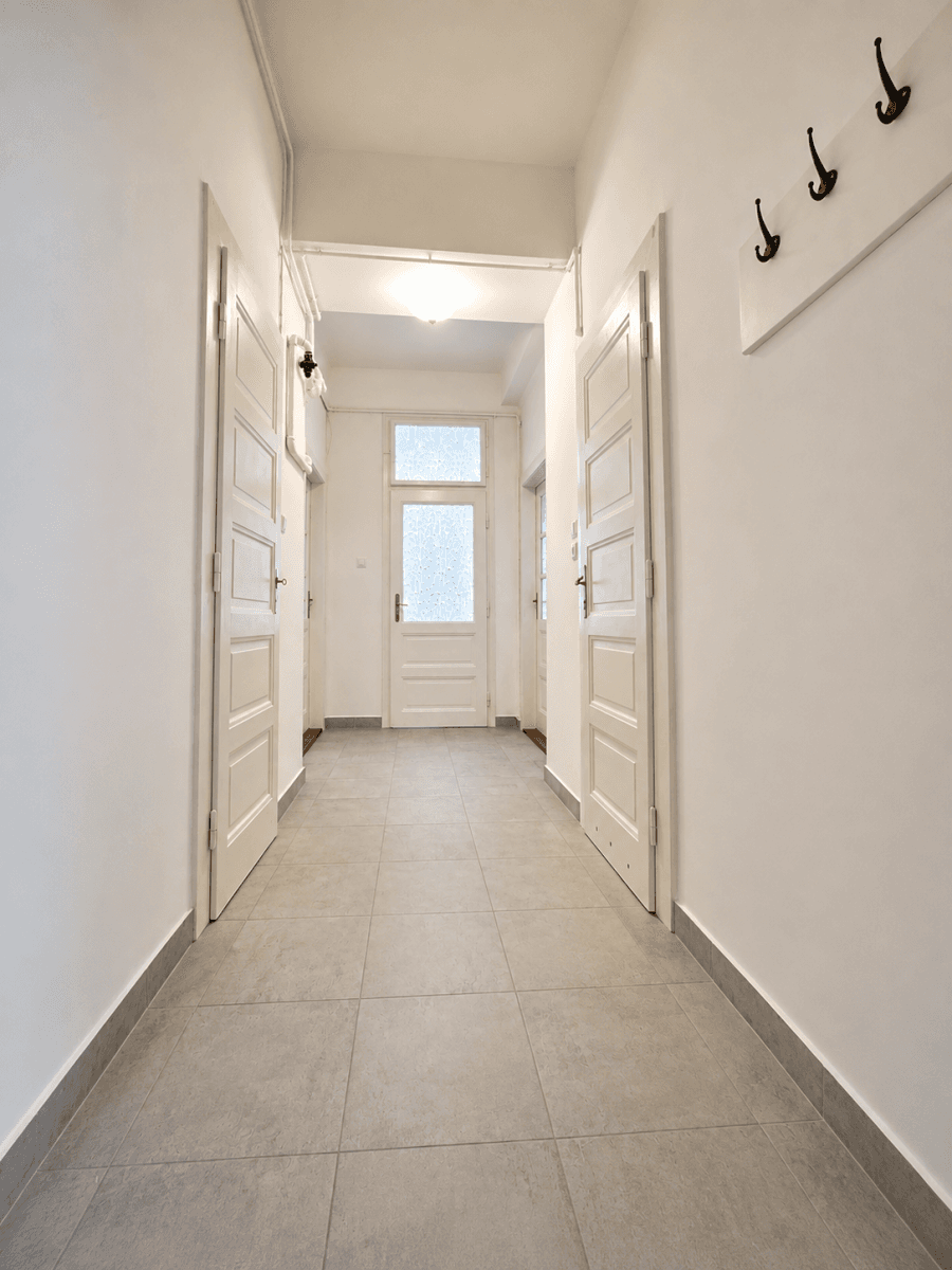 Prenájom bytu 3-izbový 53 m², U Vody, Praha, Praha Prenájom bytu 3-izbový 53 m², U Vody, Praha, Praha