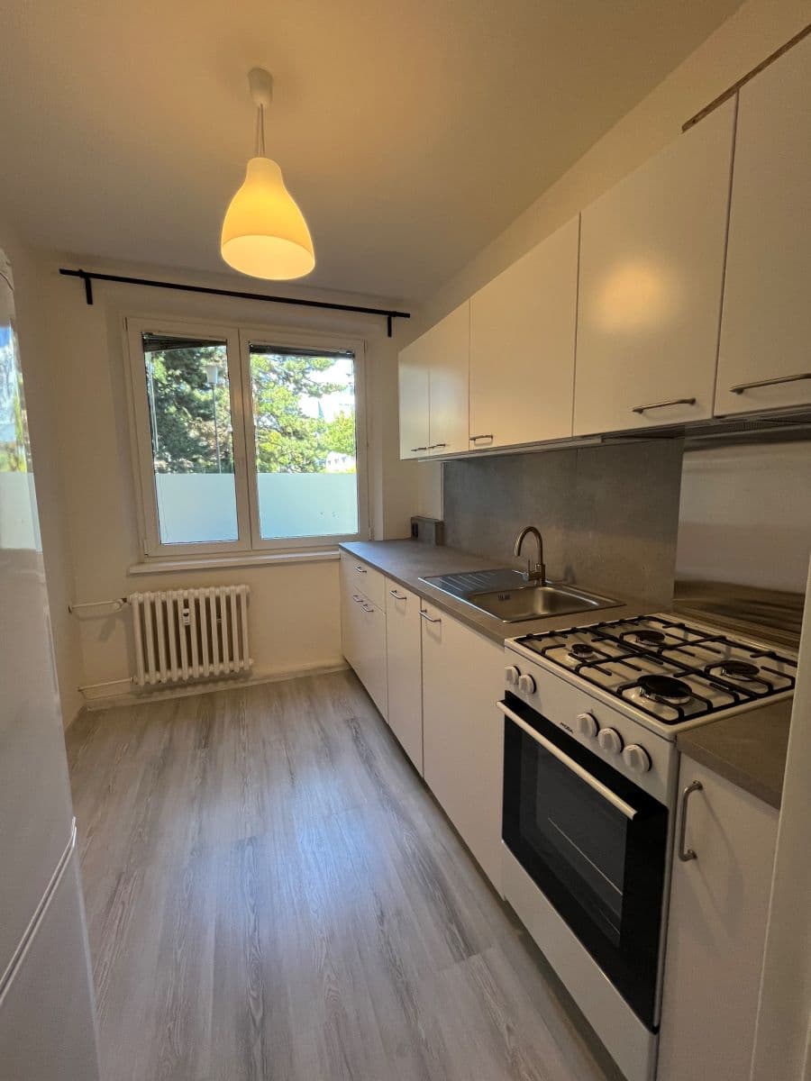 Prenájom bytu 3-izbový 65 m², U Pošty, Brno, Jihomoravský kraj Prenájom bytu 3-izbový 65 m², U Pošty, Brno, Jihomoravský kraj