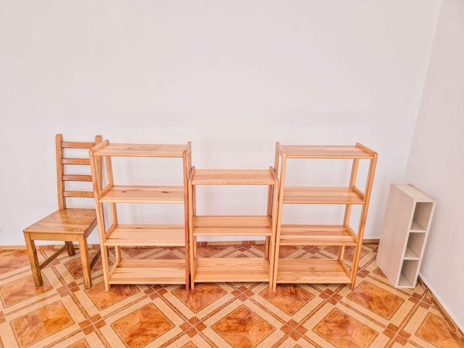 Prenájom bytu 3-izbový 75 m², Francouzská, Praha, Praha Prenájom bytu 3-izbový 75 m², Francouzská, Praha, Praha