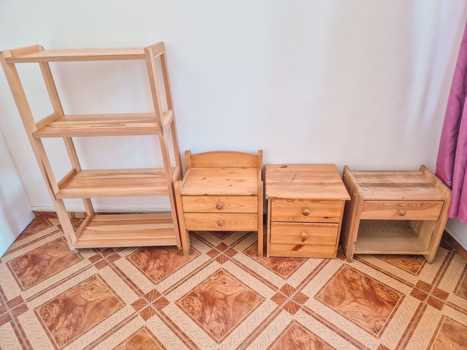 Prenájom bytu 3-izbový 75 m², Francouzská, Praha, Praha Prenájom bytu 3-izbový 75 m², Francouzská, Praha, Praha