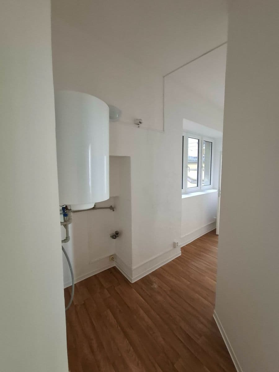 Prenájom bytu 3-izbový 78 m², Sedláčkova, Plzeň, Plzeňský kraj Prenájom bytu 3-izbový 78 m², Sedláčkova, Plzeň, Plzeňský kraj