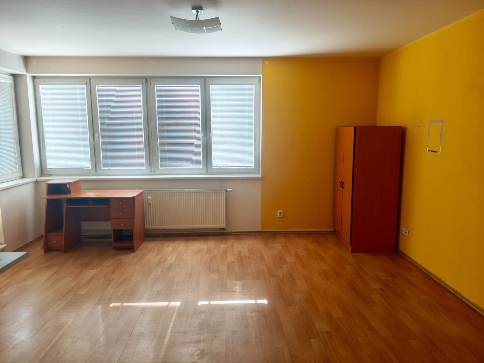Prenájom bytu 1-izbový 36 m², Martinická, Praha, Praha Prenájom bytu 1-izbový 36 m², Martinická, Praha, Praha