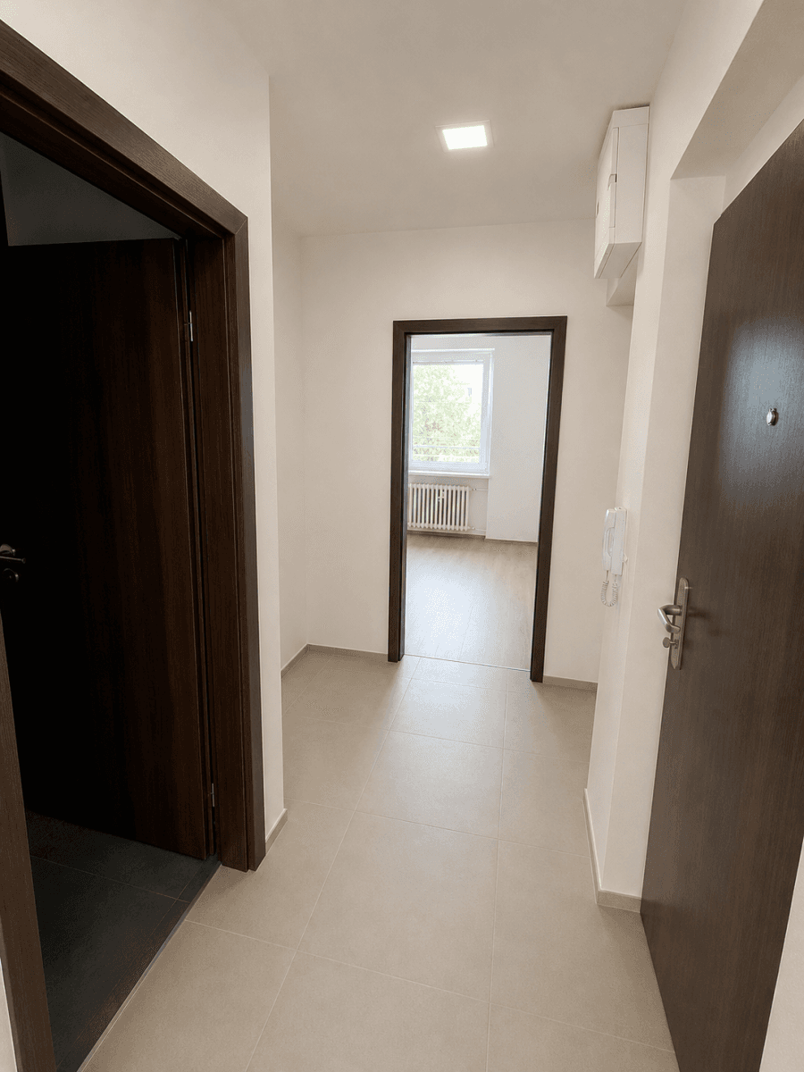 Prenájom bytu 2-izbový 60 m², Na Vyhlídce, Vyškov, Jihomoravský kraj Prenájom bytu 2-izbový 60 m², Na Vyhlídce, Vyškov, Jihomoravský kraj