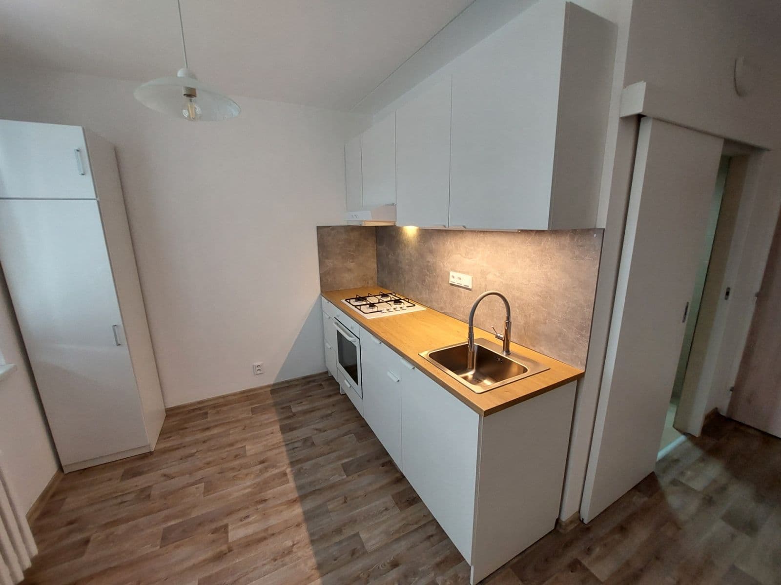 Prenájom bytu 1-izbový 35 m², Laštůvkova, Brno, Jihomoravský kraj Prenájom bytu 1-izbový 35 m², Laštůvkova, Brno, Jihomoravský kraj