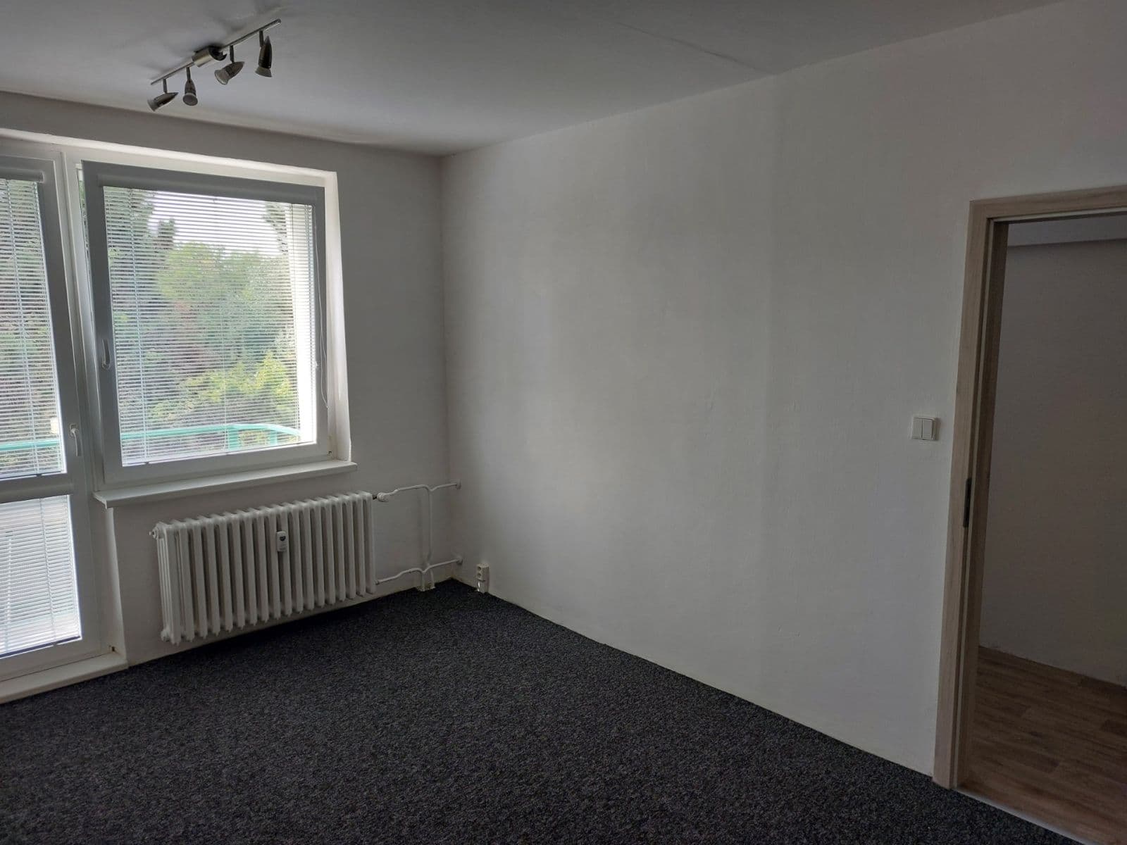 Prenájom bytu 1-izbový 35 m², Laštůvkova, Brno, Jihomoravský kraj Prenájom bytu 1-izbový 35 m², Laštůvkova, Brno, Jihomoravský kraj