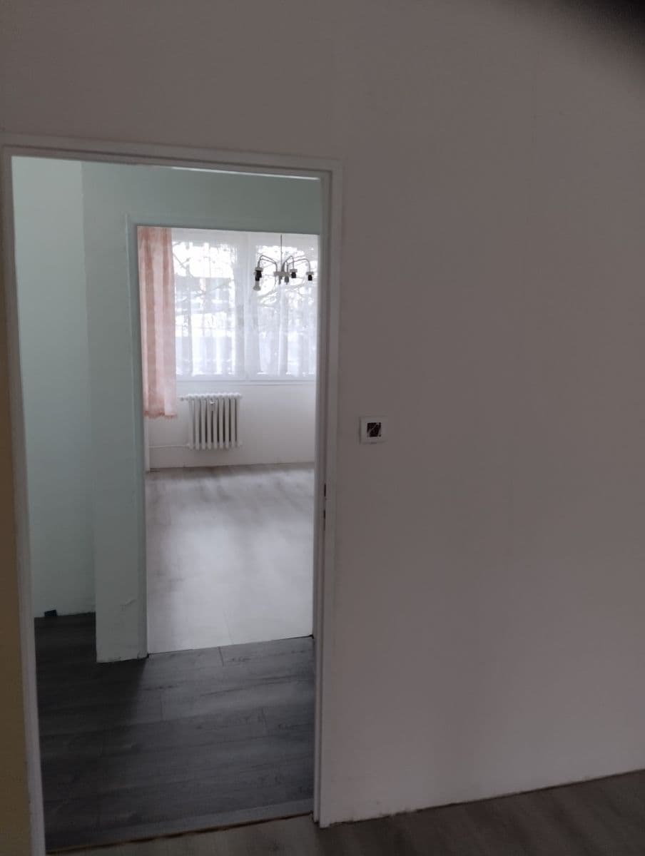 Predaj bytu 3-izbový 67 m², Dr. E. Beneše, Neratovice, Středočeský kraj Predaj bytu 3-izbový 67 m², Dr. E. Beneše, Neratovice, Středočeský kraj