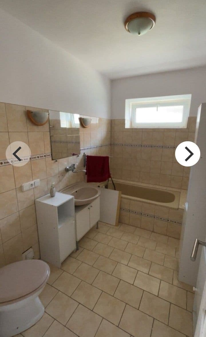 Predaj domu 172 m², pozemok 1.100 m², Úmyslovice, Středočeský kraj Predaj domu 172 m², pozemok 1.100 m², Úmyslovice, Středočeský kraj