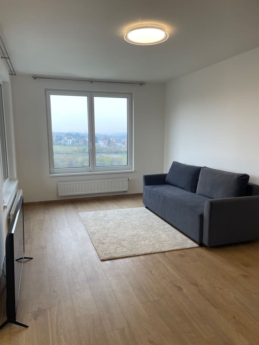 Prenájom bytu 4-izbový 113 m², Ondrákové, Praha, Praha Prenájom bytu 4-izbový 113 m², Ondrákové, Praha, Praha