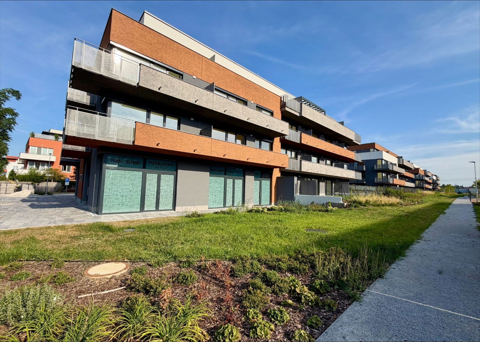 Prenájom bytu 1-izbový 35 m², Mecháčková, Praha, Praha Prenájom bytu 1-izbový 35 m², Mecháčková, Praha, Praha