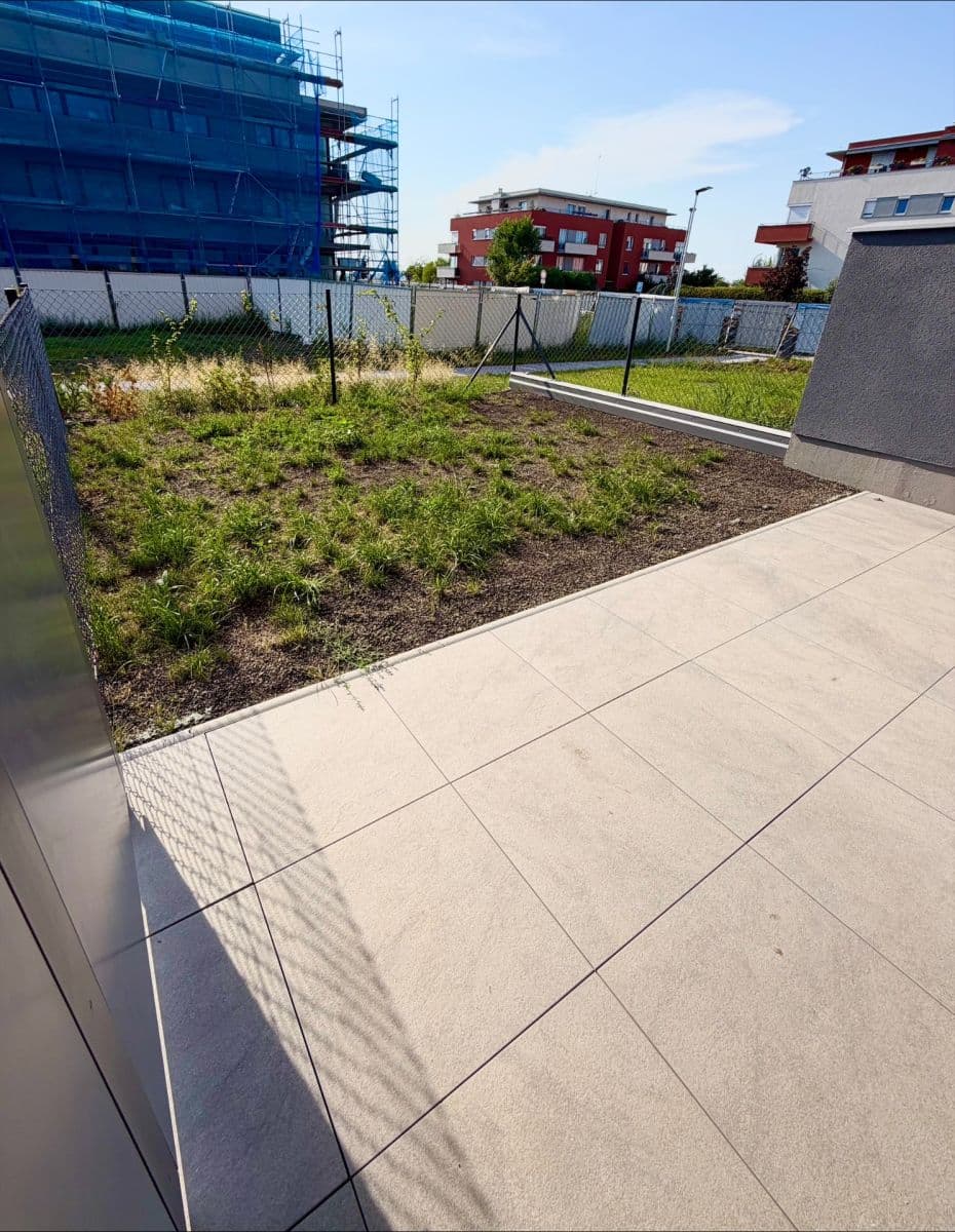Prenájom bytu 1-izbový 35 m², Mecháčková, Praha, Praha Prenájom bytu 1-izbový 35 m², Mecháčková, Praha, Praha