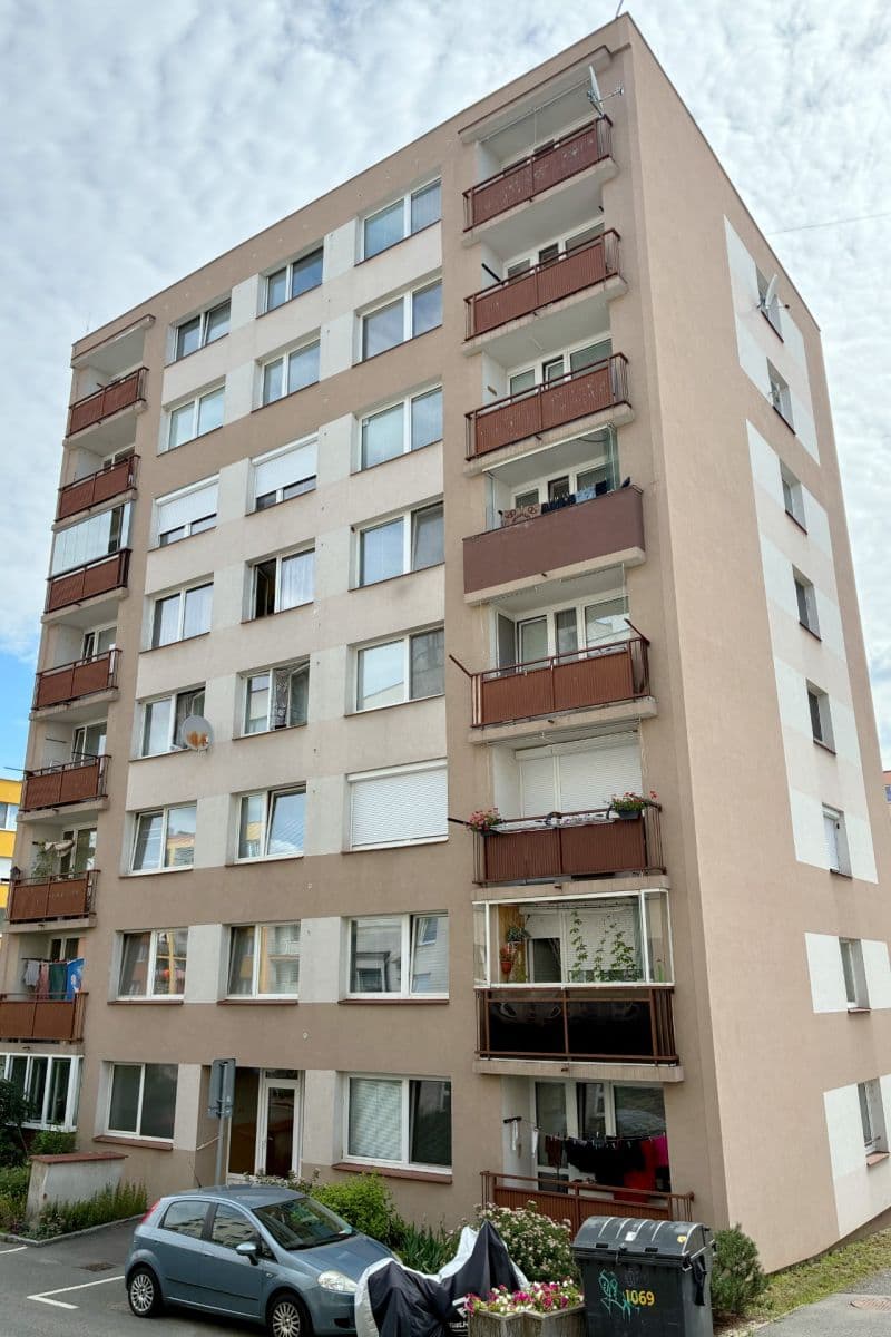 Prenájom bytu 2-izbový 60 m², Za Nemocnicí, Sedlčany, Středočeský kraj Prenájom bytu 2-izbový 60 m², Za Nemocnicí, Sedlčany, Středočeský kraj