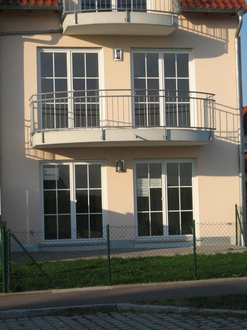 Prenájom domu 144 m², pozemok 265 m², Kissing, Bavorsko Prenájom domu 144 m², pozemok 265 m², Kissing, Bavorsko