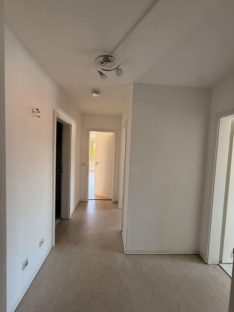 Prenájom bytu 2-izbový 56 m², Schwaan, Meklenbursko-Predpomoransko Prenájom bytu 2-izbový 56 m², Schwaan, Meklenbursko-Predpomoransko