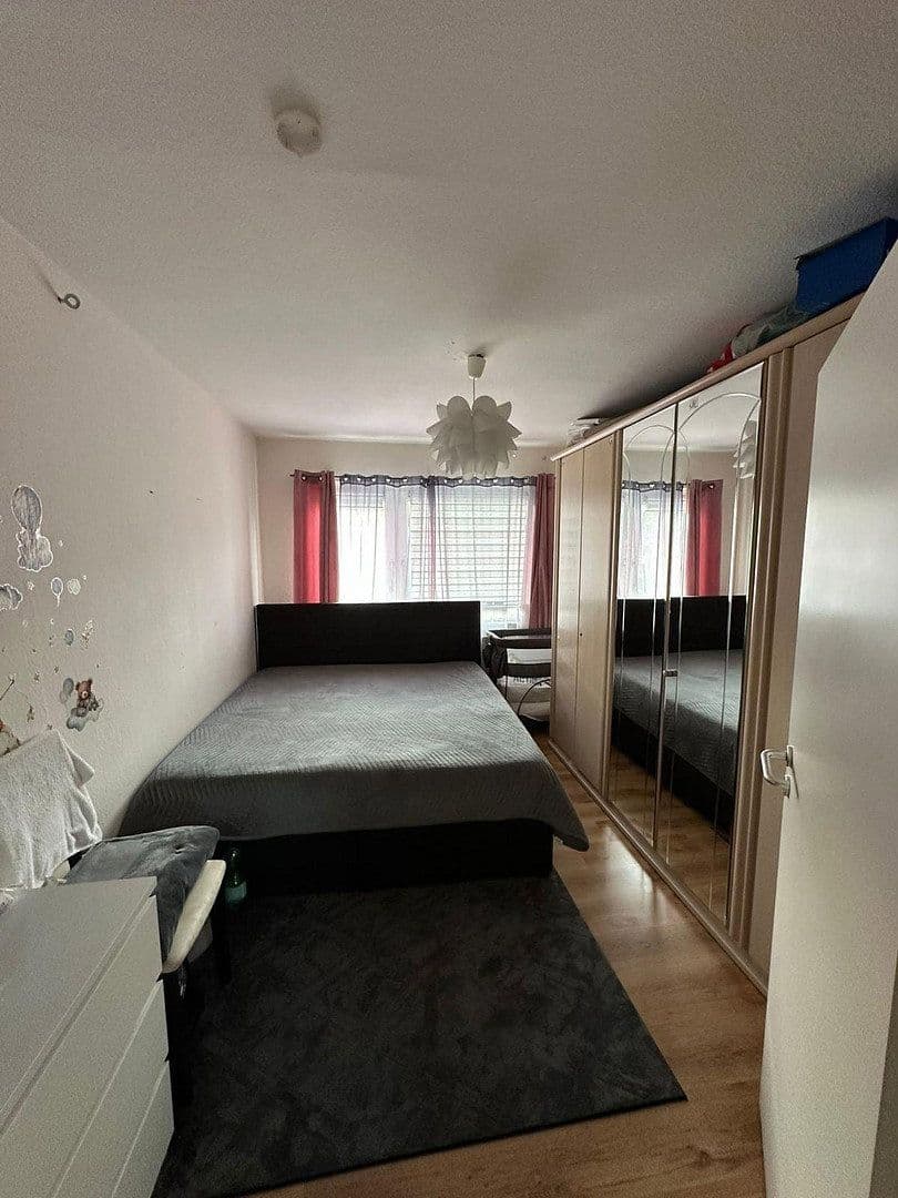 Predaj domu 180 m², pozemok 156 m², Delmenhorst, Dolné Sasko Predaj domu 180 m², pozemok 156 m², Delmenhorst, Dolné Sasko