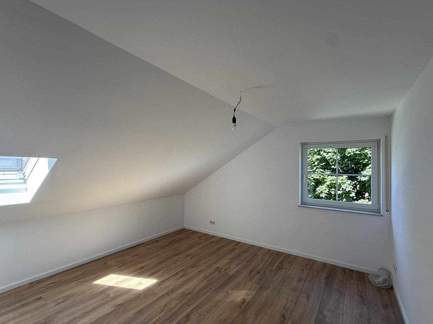 Predaj domu 352 m², pozemok 2.623 m², Beelitz, Brandenbursko Predaj domu 352 m², pozemok 2.623 m², Beelitz, Brandenbursko