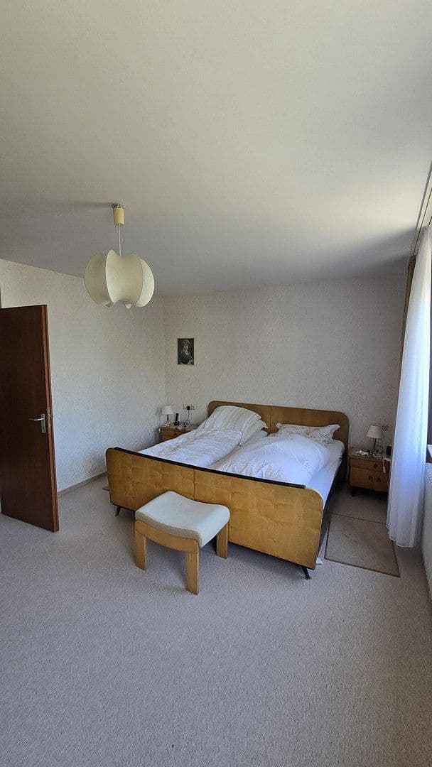 Predaj domu 96 m², pozemok 159 m², Carl-Schurz-Straße 111, Pforzheim, Bádensko-Wurttembersko Predaj domu 96 m², pozemok 159 m², Carl-Schurz-Straße 111, Pforzheim, Bádensko-Wurttembersko