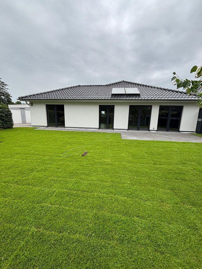 Predaj domu 140 m², pozemok 600 m², Langwedel, Dolné Sasko Predaj domu 140 m², pozemok 600 m², Langwedel, Dolné Sasko