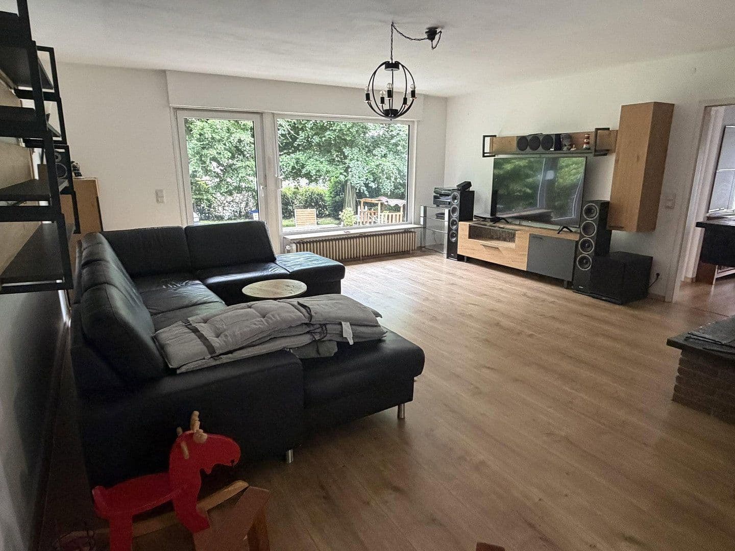 Predaj domu 130 m², pozemok 575 m², Brockenstraße 13, Solingen, Severné Porýnie - Westfálsko Predaj domu 130 m², pozemok 575 m², Brockenstraße 13, Solingen, Severné Porýnie - Westfálsko