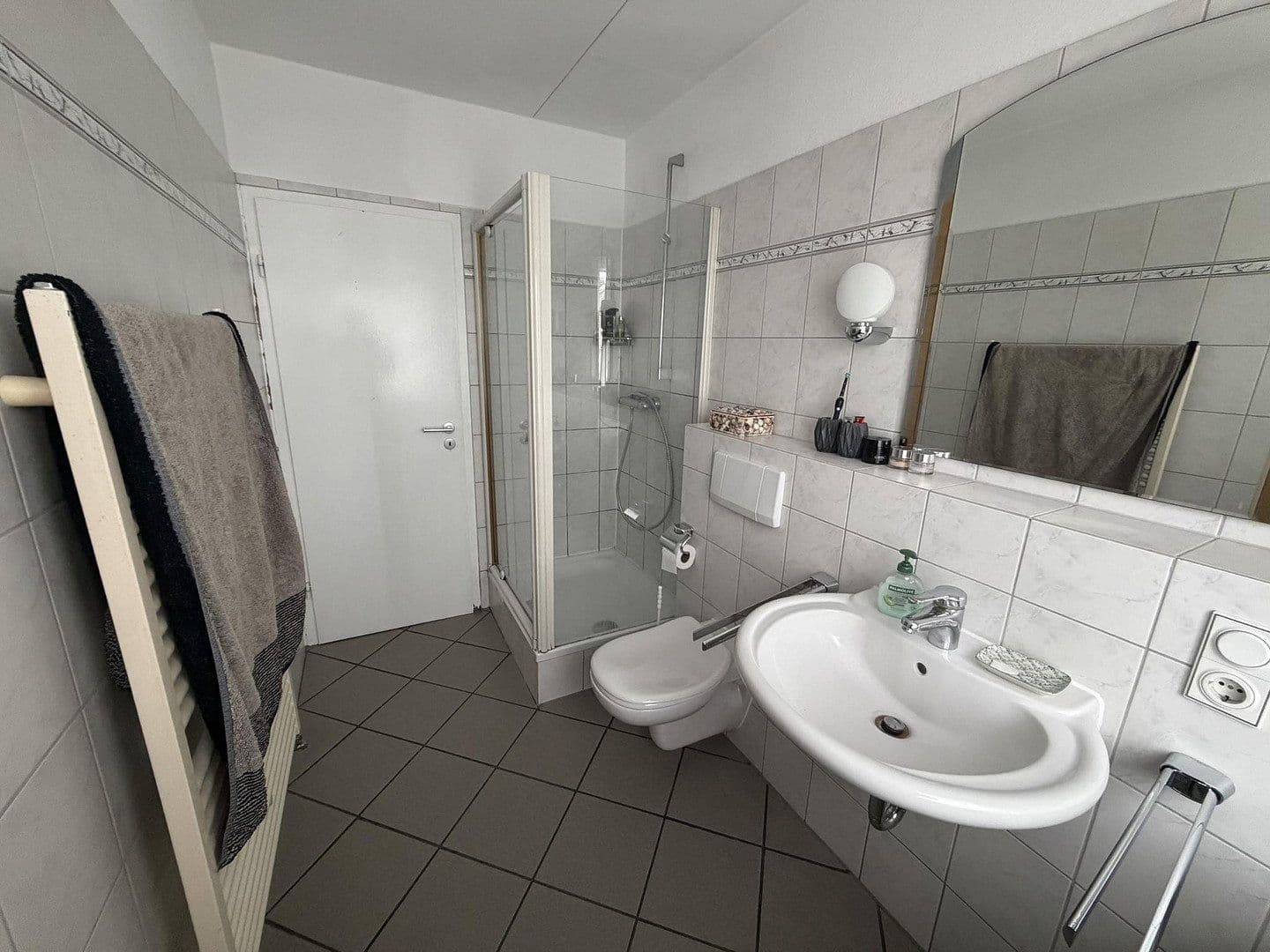 Predaj domu 130 m², pozemok 575 m², Brockenstraße 13, Solingen, Severné Porýnie - Westfálsko Predaj domu 130 m², pozemok 575 m², Brockenstraße 13, Solingen, Severné Porýnie - Westfálsko