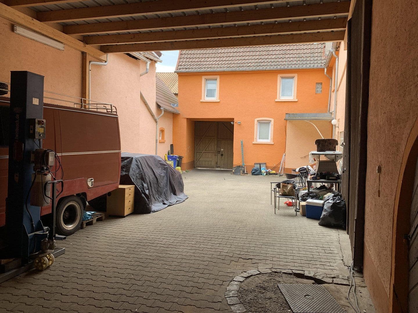 Prenájom domu 153 m², pozemok 130 m², Bobenheim am Berg, Porýnie-Falcko Prenájom domu 153 m², pozemok 130 m², Bobenheim am Berg, Porýnie-Falcko