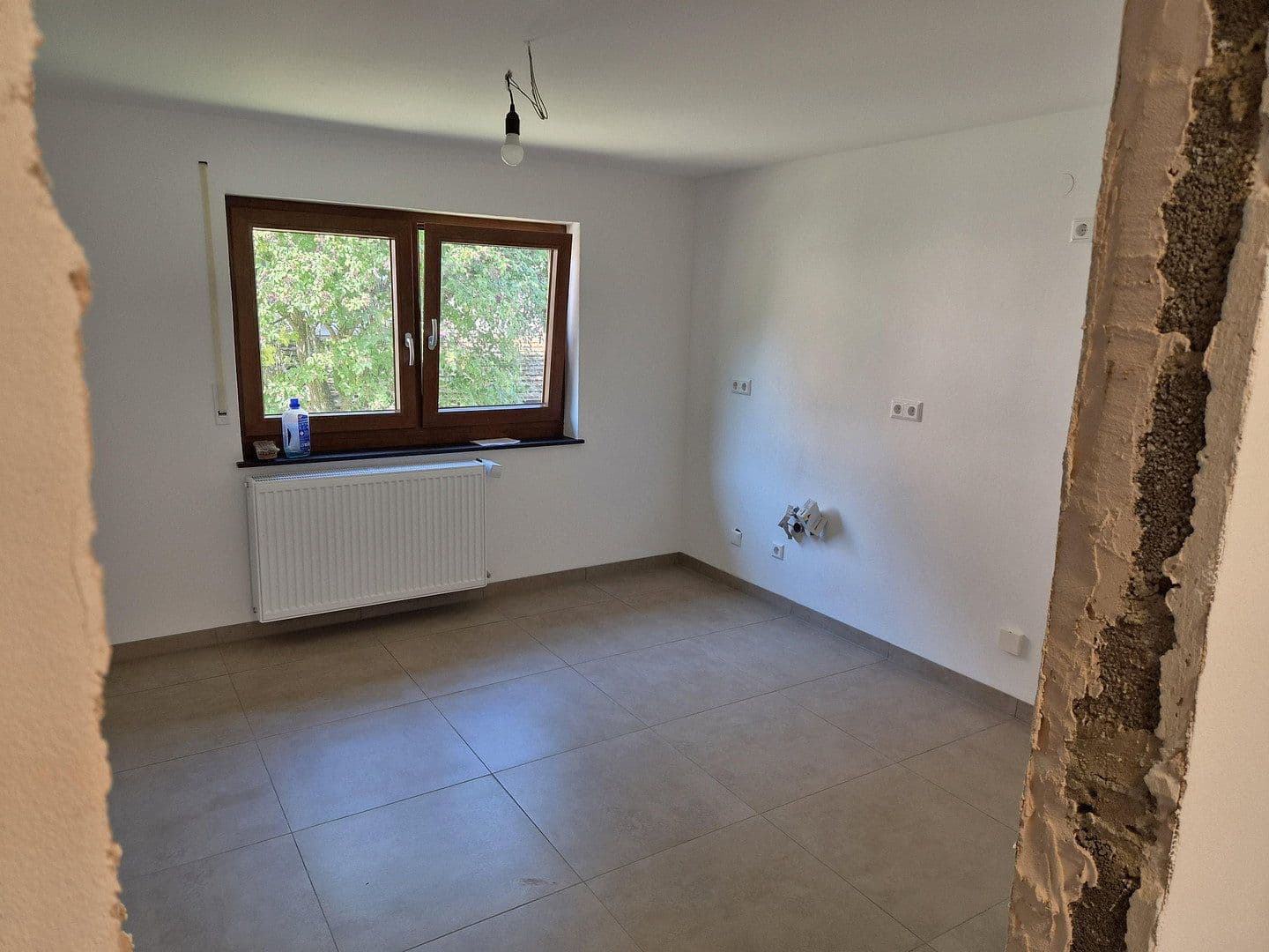Prenájom domu 84 m², pozemok 300 m², Rottenburger Str. 12, Rottenburg am Neckar, Bádensko-Wurttembersko Prenájom domu 84 m², pozemok 300 m², Rottenburger Str. 12, Rottenburg am Neckar, Bádensko-Wurttembersko