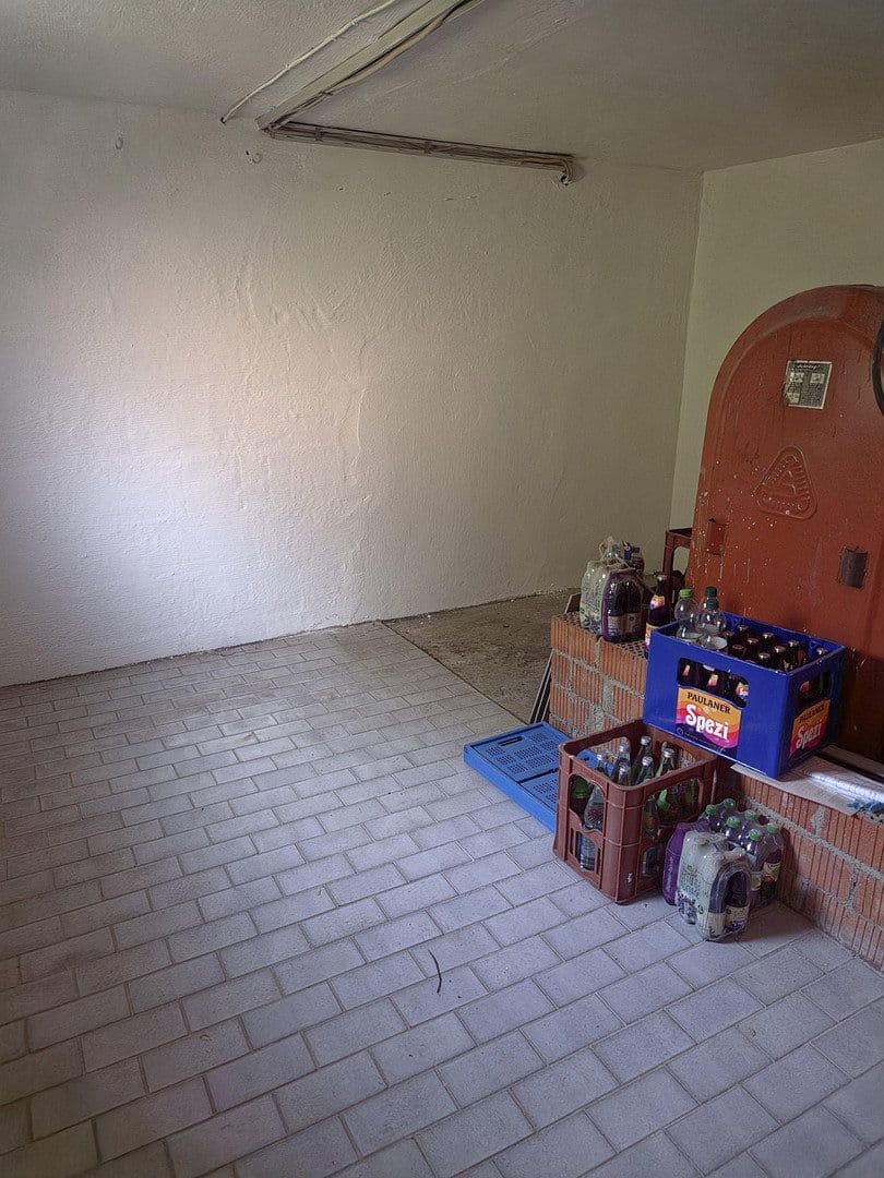 Prenájom domu 84 m², pozemok 300 m², Rottenburger Str. 12, Rottenburg am Neckar, Bádensko-Wurttembersko Prenájom domu 84 m², pozemok 300 m², Rottenburger Str. 12, Rottenburg am Neckar, Bádensko-Wurttembersko