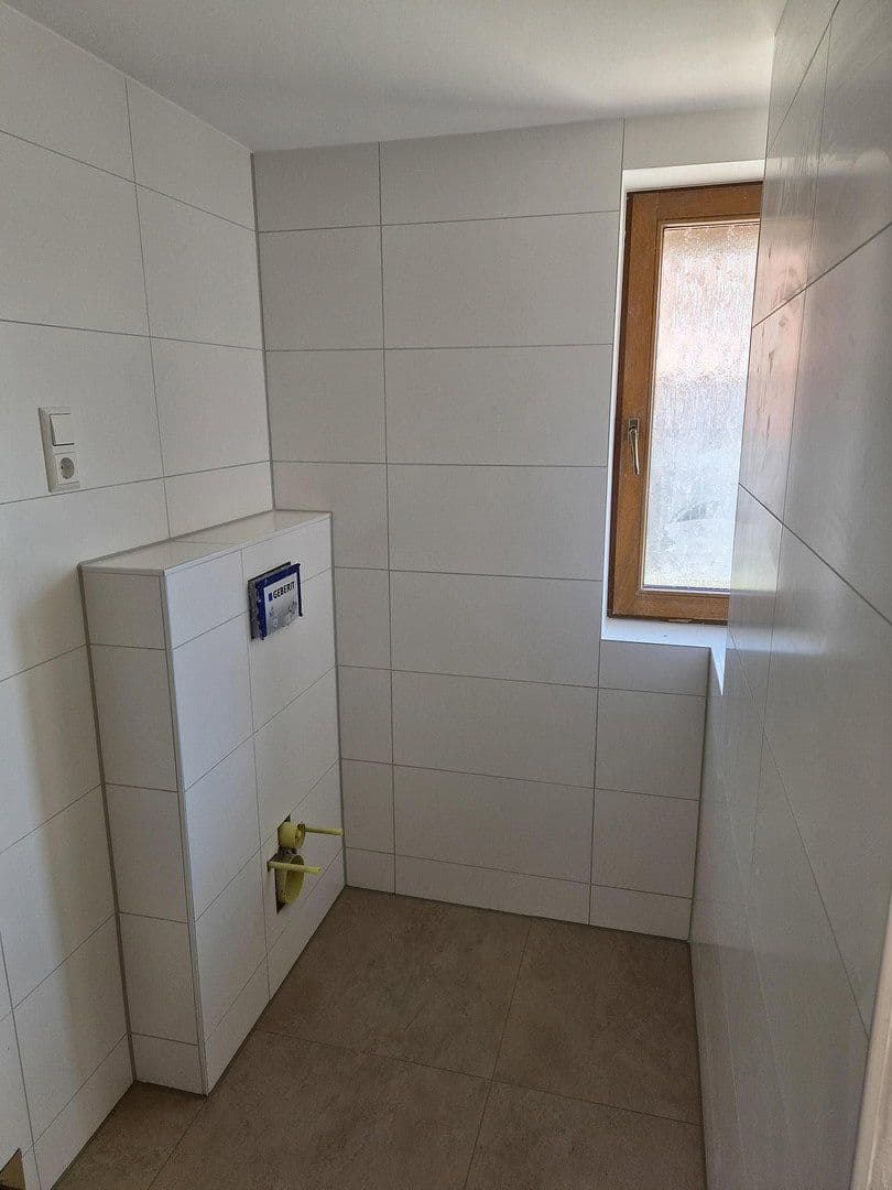Prenájom domu 84 m², pozemok 300 m², Rottenburger Str. 12, Rottenburg am Neckar, Bádensko-Wurttembersko Prenájom domu 84 m², pozemok 300 m², Rottenburger Str. 12, Rottenburg am Neckar, Bádensko-Wurttembersko