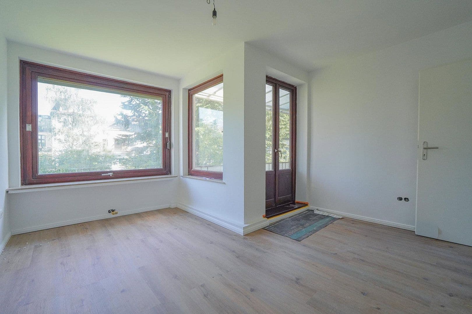 Predaj bytu 4-izbový 67 m², Bremen, Brémy Predaj bytu 4-izbový 67 m², Bremen, Brémy