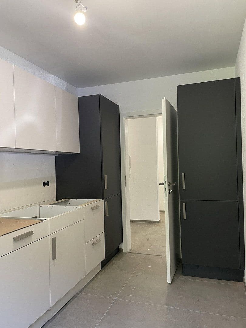 Prenájom bytu 3-izbový 73 m², Eckgartenstraße 24, Remseck am Neckar, Bádensko-Wurttembersko Prenájom bytu 3-izbový 73 m², Eckgartenstraße 24, Remseck am Neckar, Bádensko-Wurttembersko