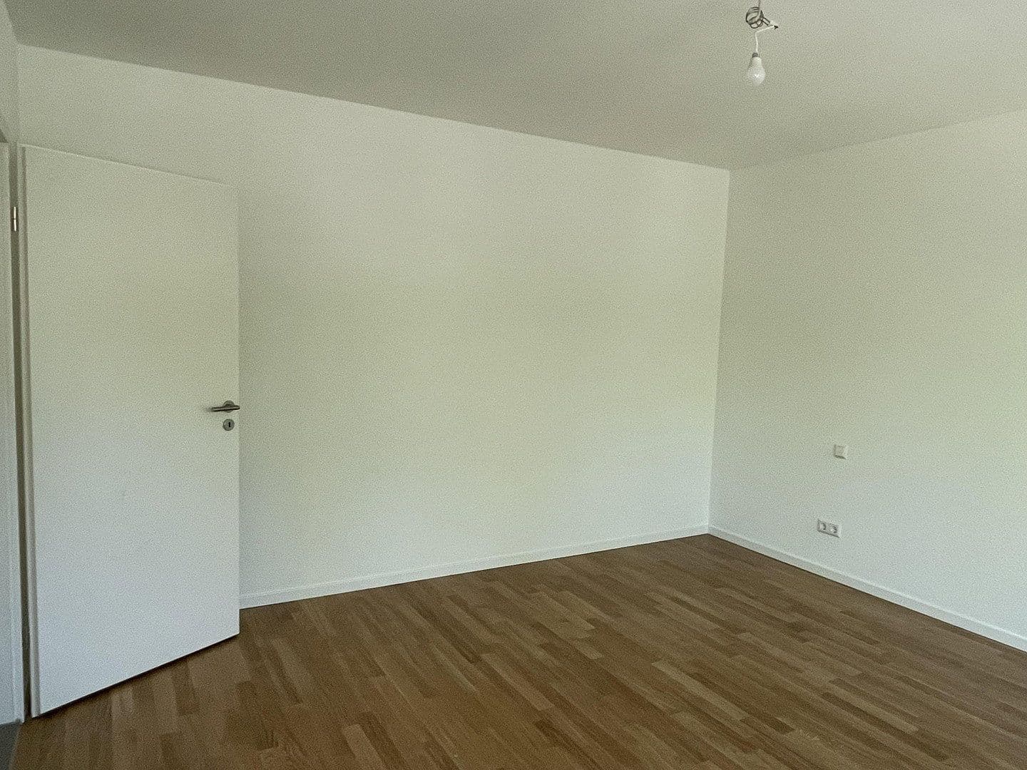Prenájom bytu 3-izbový 73 m², Eckgartenstraße 24, Remseck am Neckar, Bádensko-Wurttembersko Prenájom bytu 3-izbový 73 m², Eckgartenstraße 24, Remseck am Neckar, Bádensko-Wurttembersko