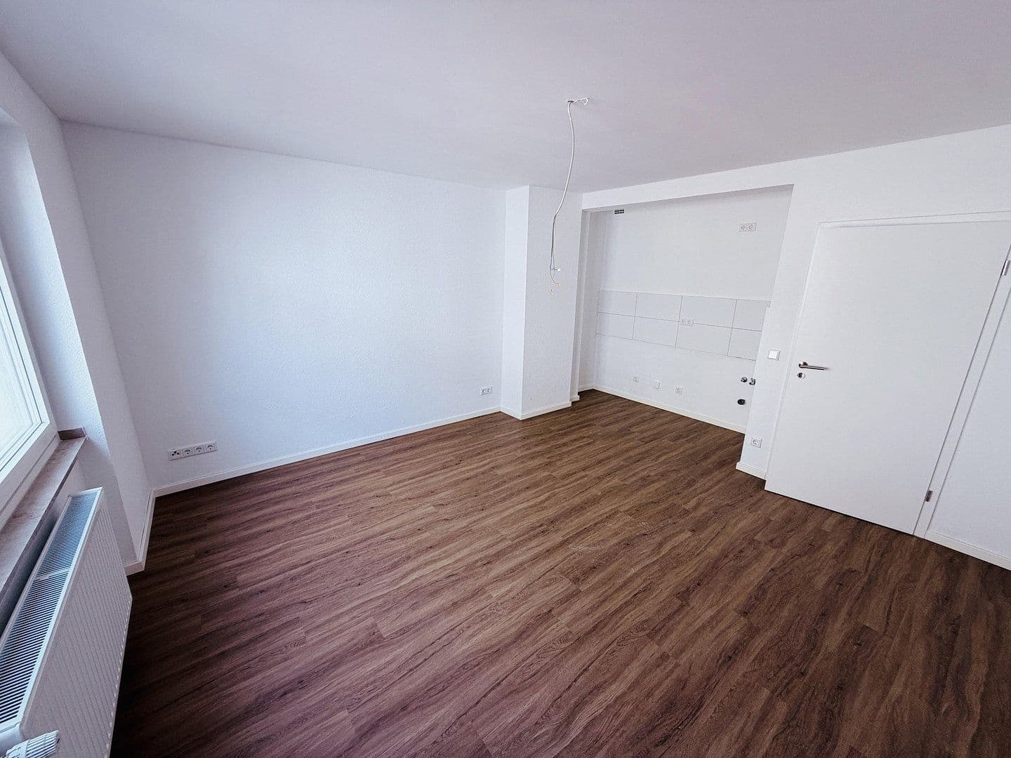 Prenájom bytu 1-izbový 24 m², Düsseldorf, Severné Porýnie - Westfálsko Prenájom bytu 1-izbový 24 m², Düsseldorf, Severné Porýnie - Westfálsko