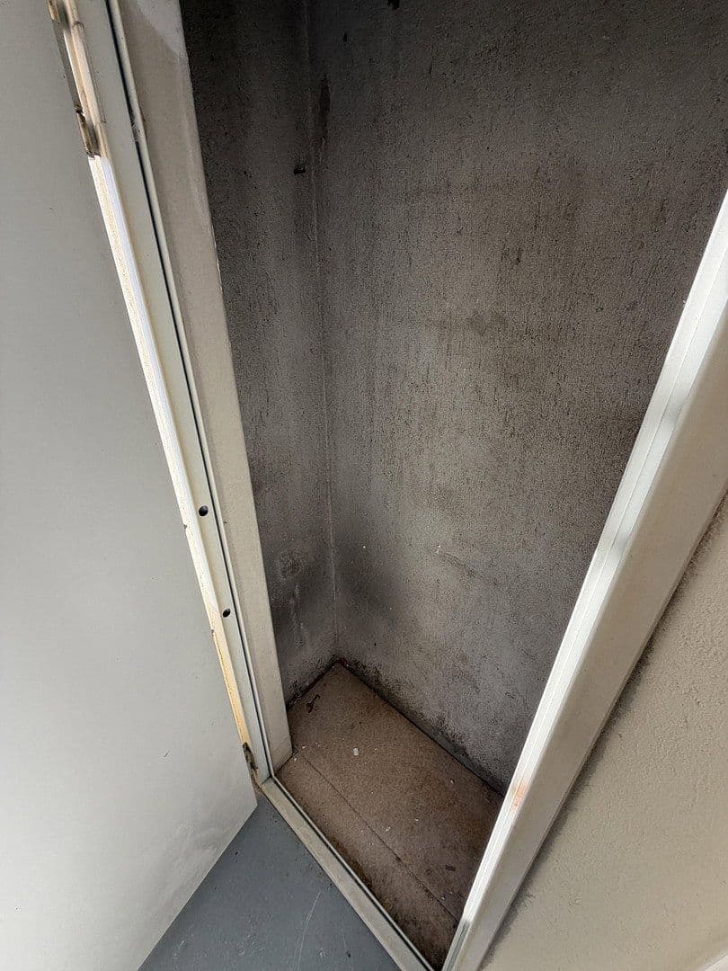 Prenájom bytu 2-izbový 35 m², Düsseldorf, Severné Porýnie - Westfálsko Prenájom bytu 2-izbový 35 m², Düsseldorf, Severné Porýnie - Westfálsko