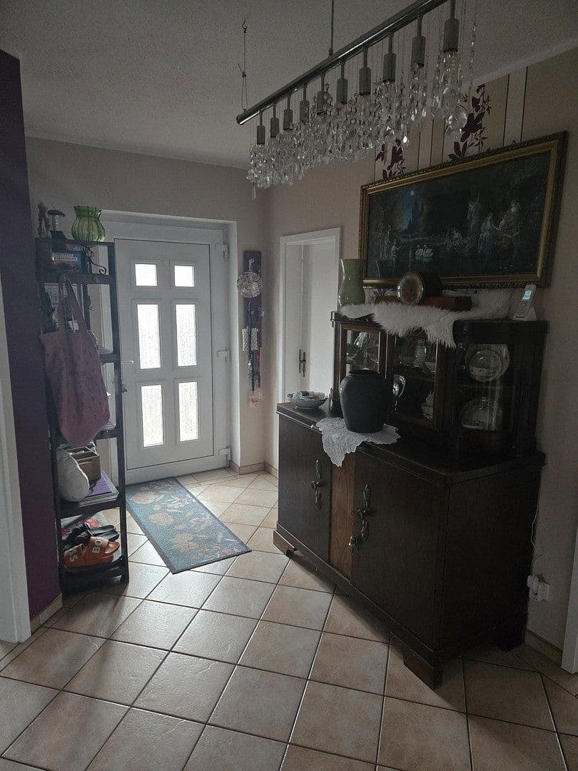 Predaj domu 144 m², pozemok 925 m², Schwedt/Oder, Brandenbursko Predaj domu 144 m², pozemok 925 m², Schwedt/Oder, Brandenbursko