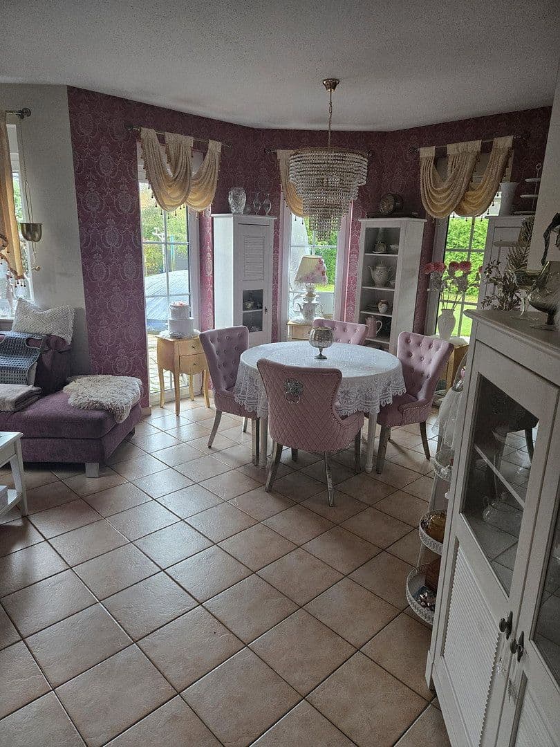 Predaj domu 144 m², pozemok 925 m², Schwedt/Oder, Brandenbursko Predaj domu 144 m², pozemok 925 m², Schwedt/Oder, Brandenbursko