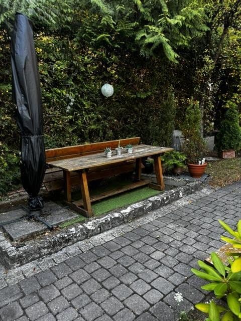 Prenájom bytu 2-izbový 77 m², München, Bavorsko Prenájom bytu 2-izbový 77 m², München, Bavorsko