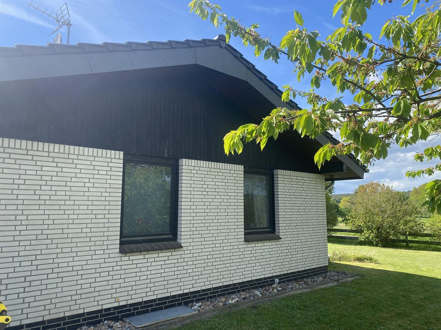 Predaj domu 78 m², pozemok 1.037 m², Nahrendorf, Dolné Sasko Predaj domu 78 m², pozemok 1.037 m², Nahrendorf, Dolné Sasko