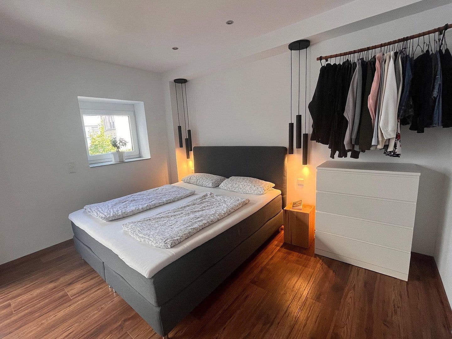 Prenájom bytu 2-izbový 94 m², Saarbrücken, Sársko Prenájom bytu 2-izbový 94 m², Saarbrücken, Sársko