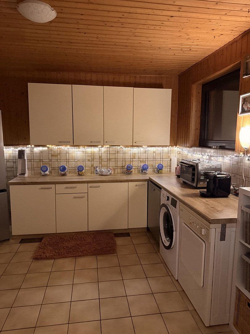 Predaj domu 427 m², pozemok 2.402 m², Kirchdorf, Dolné Sasko Predaj domu 427 m², pozemok 2.402 m², Kirchdorf, Dolné Sasko