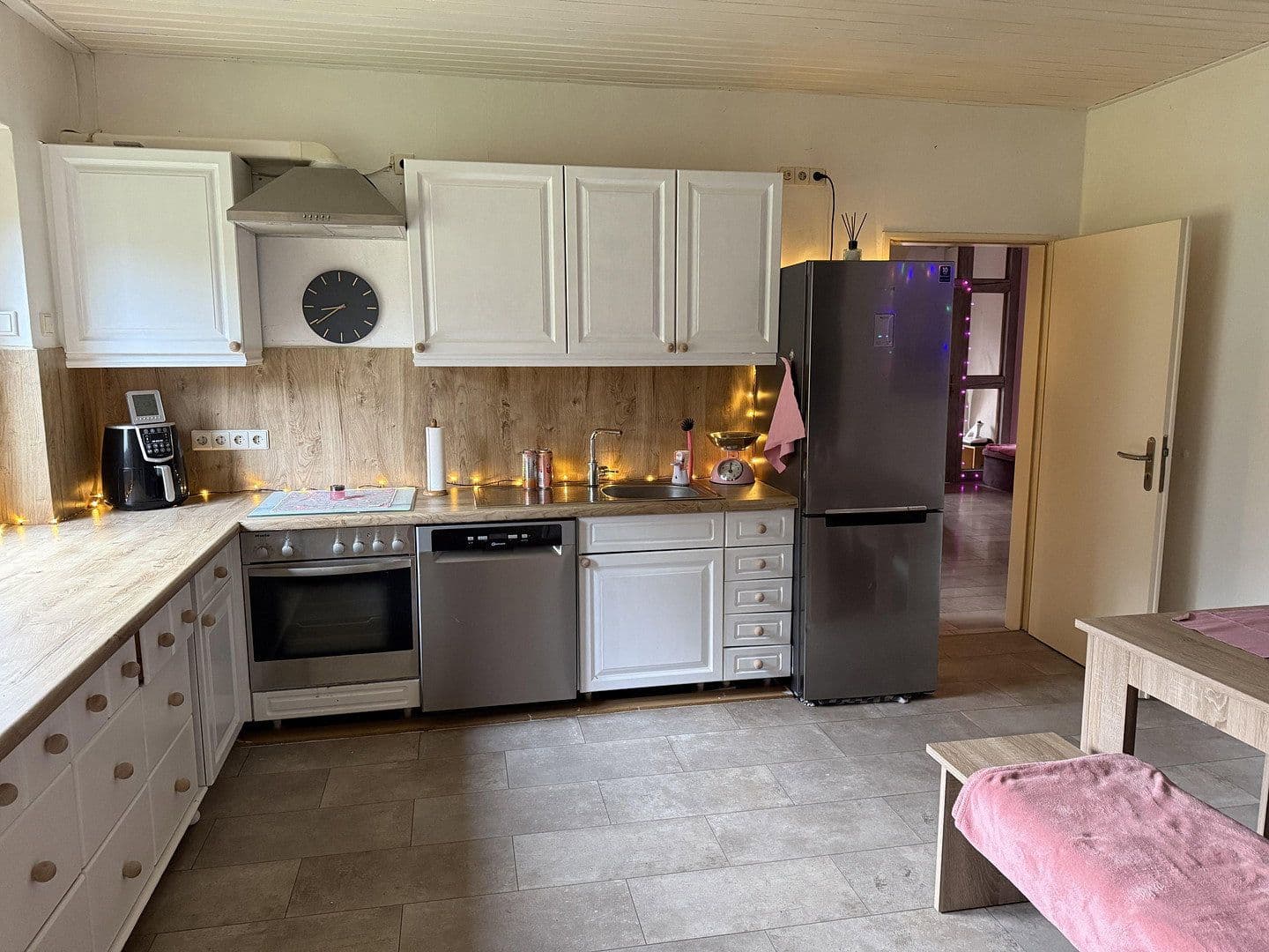 Predaj domu 427 m², pozemok 2.402 m², Kirchdorf, Dolné Sasko Predaj domu 427 m², pozemok 2.402 m², Kirchdorf, Dolné Sasko