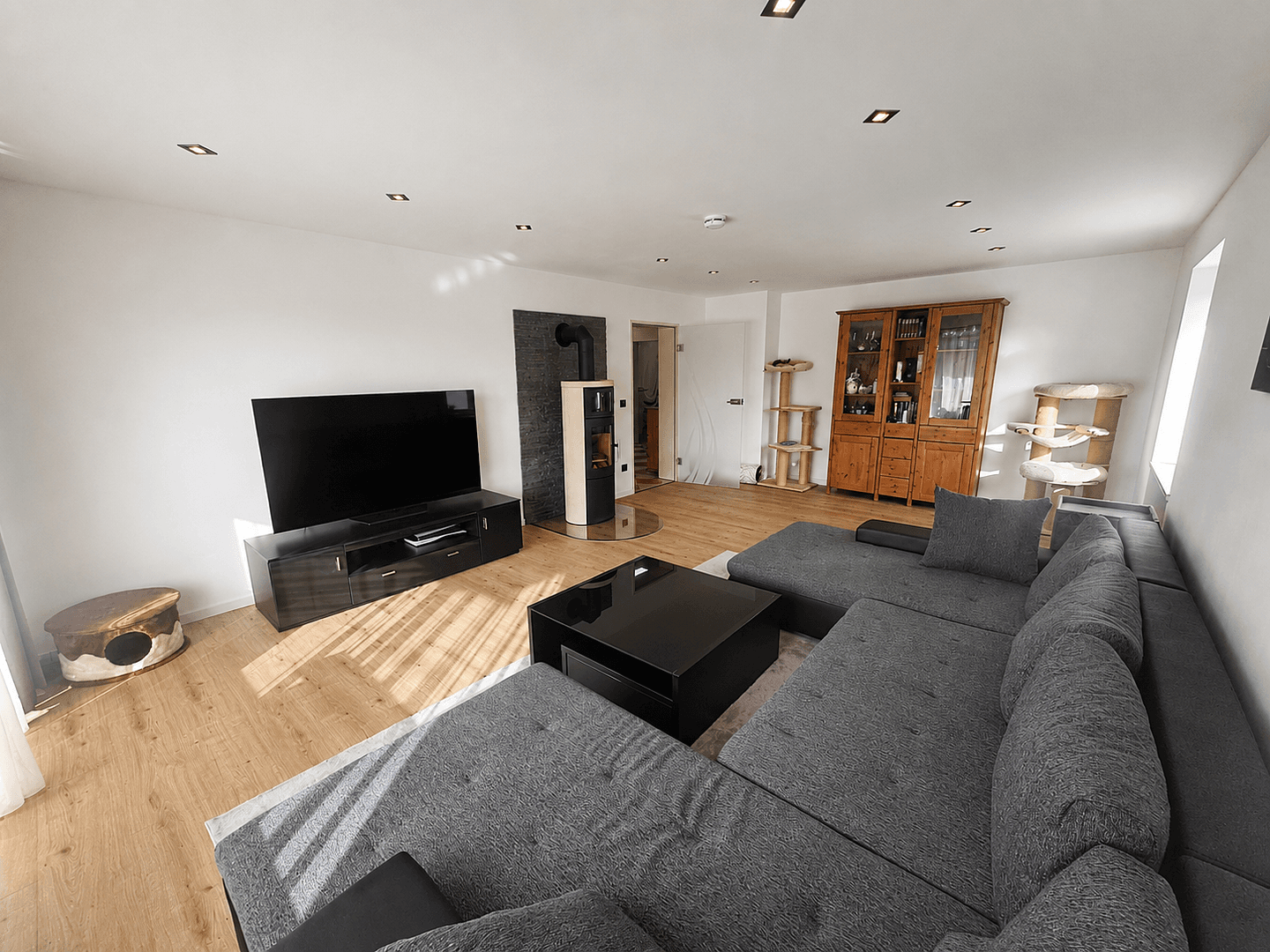 Predaj bytu 4-izbový 129 m², Forststr. 24, Rosenheim, Bavorsko Predaj bytu 4-izbový 129 m², Forststr. 24, Rosenheim, Bavorsko