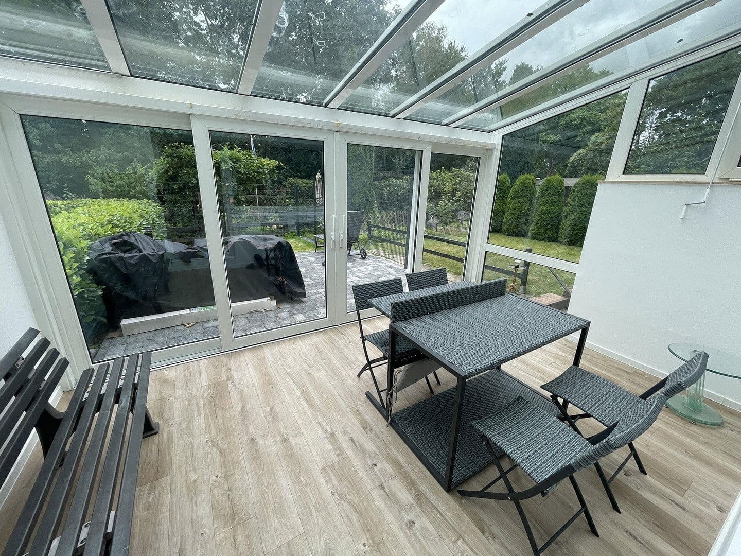 Predaj bytu 2-izbový 70 m², Stade, Dolné Sasko Predaj bytu 2-izbový 70 m², Stade, Dolné Sasko