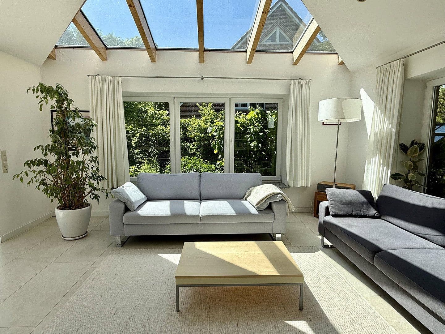 Predaj domu 285 m², pozemok 1.783 m², Wesseln, Šlezvicko-Holštajnsko Predaj domu 285 m², pozemok 1.783 m², Wesseln, Šlezvicko-Holštajnsko