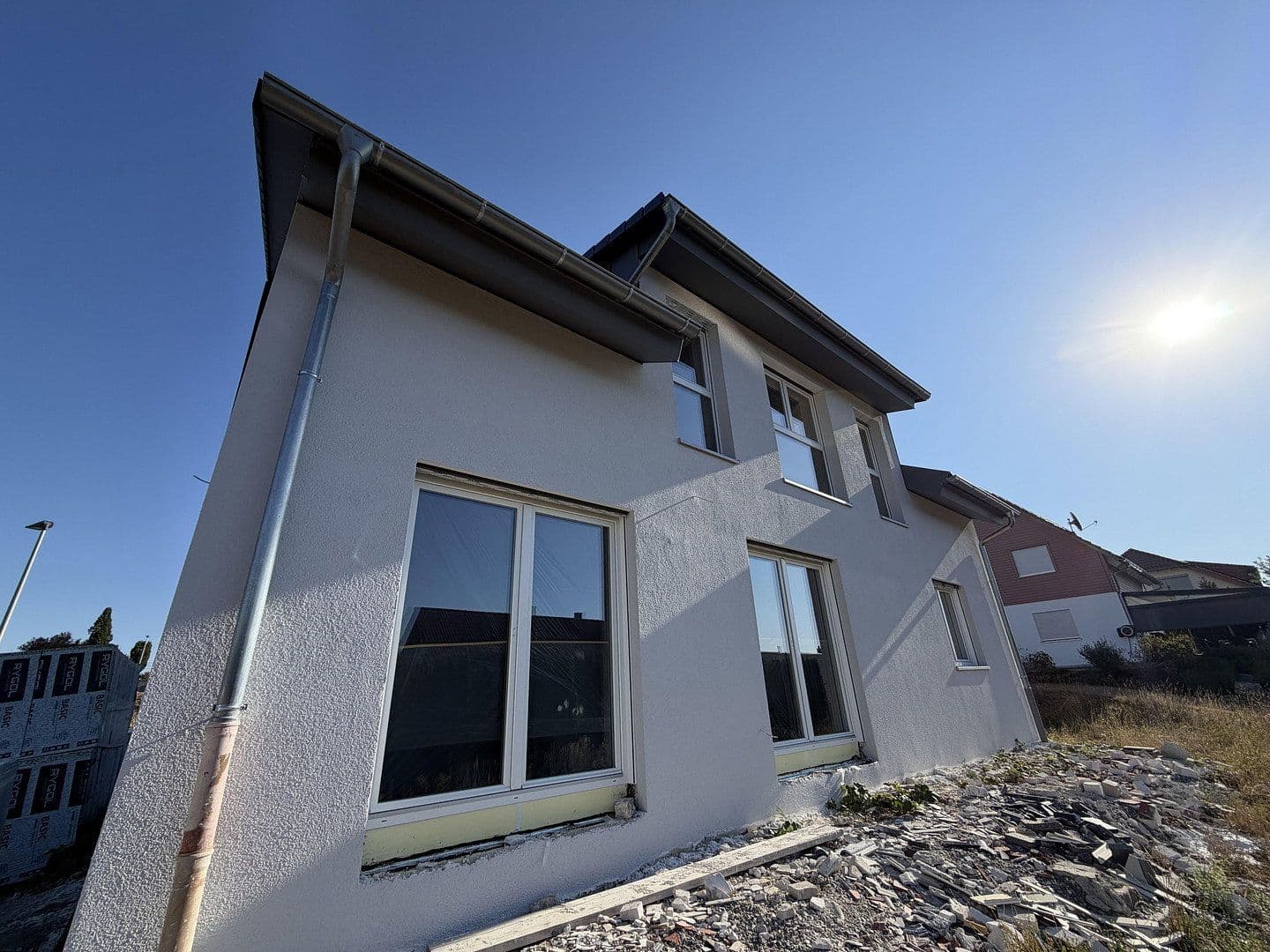 Predaj domu 220 m², pozemok 756 m², Fichtenau, Bádensko-Wurttembersko Predaj domu 220 m², pozemok 756 m², Fichtenau, Bádensko-Wurttembersko