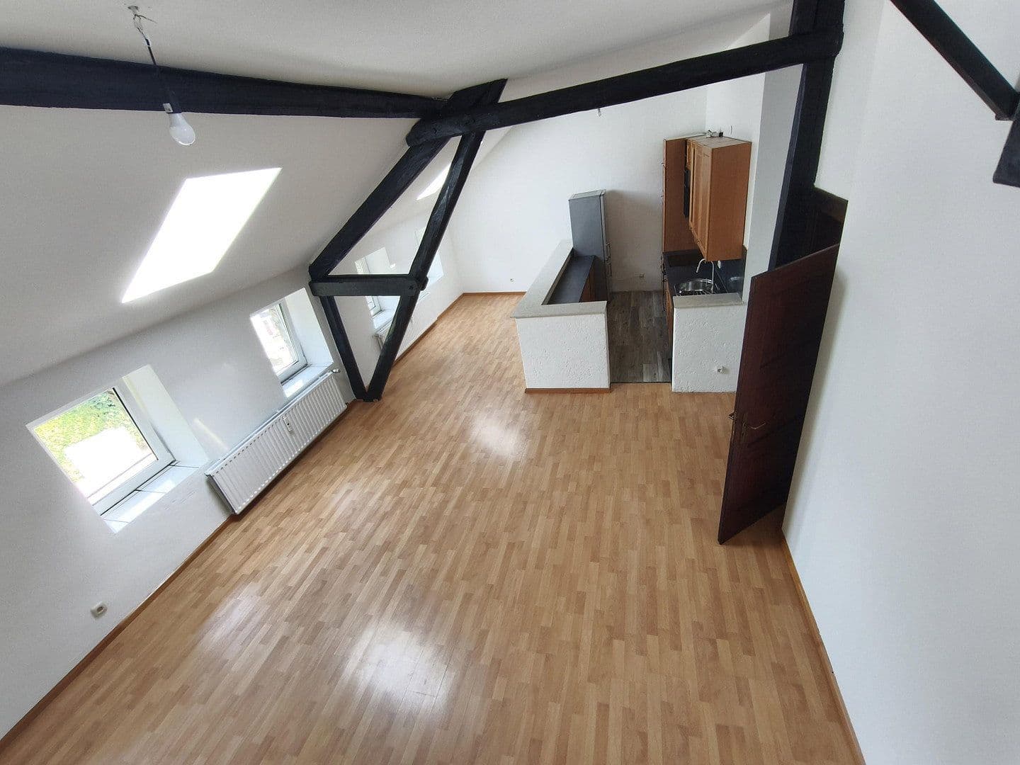 Prenájom bytu 3-izbový 83 m², Aachener Strasse 50, Stolberg, Severné Porýnie - Westfálsko Prenájom bytu 3-izbový 83 m², Aachener Strasse 50, Stolberg, Severné Porýnie - Westfálsko